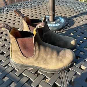 585 Chelsea Boots in Rustic